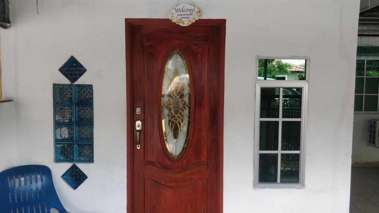Homestay Budget Lenggong Kampong Ulu Jepai Exterior photo